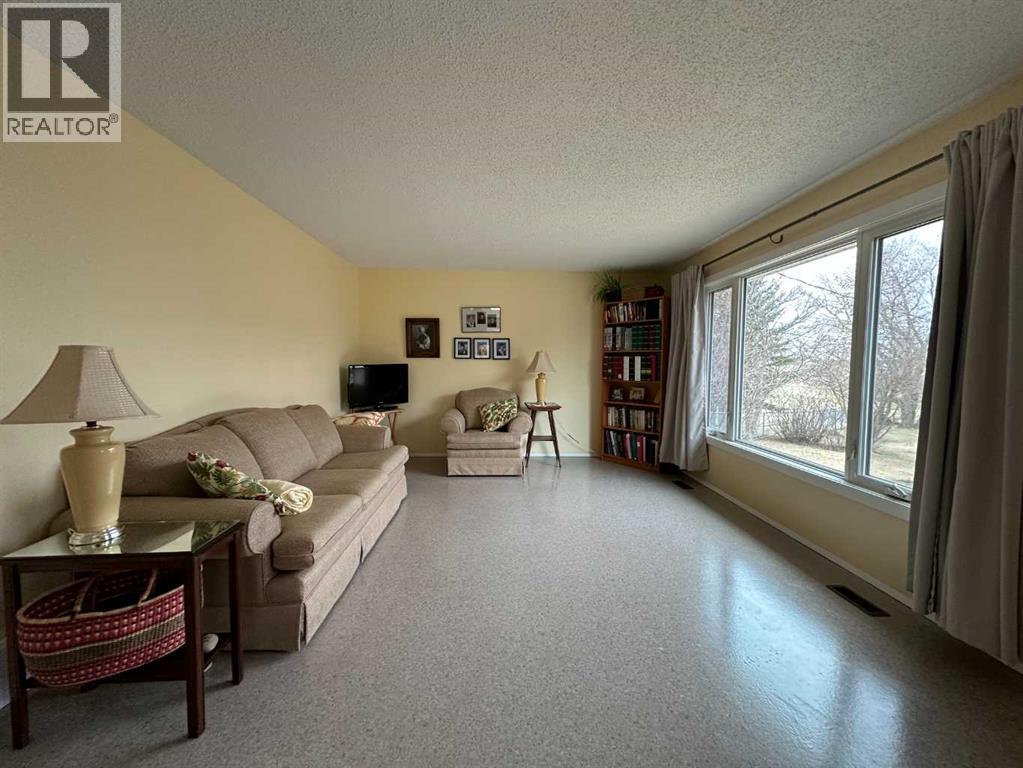 5 Sproule Place - 8