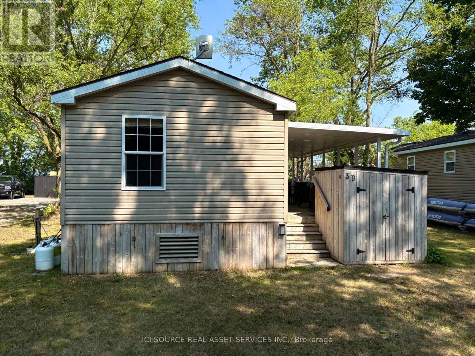 #CBL039 486 COUNTY ROAD 18 - 10