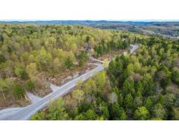 45 Ch. De La Fresque, Val Des Monts, QC J8N0C5 Photo 12