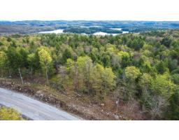 45 Ch. De La Fresque, Val Des Monts, QC J8N0C5 Photo 9