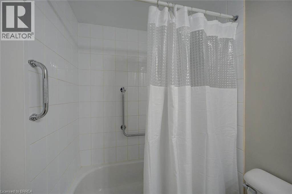 640 WEST Street Unit# 909, Brantford, Ontario, N3R6M3 — Photo 31