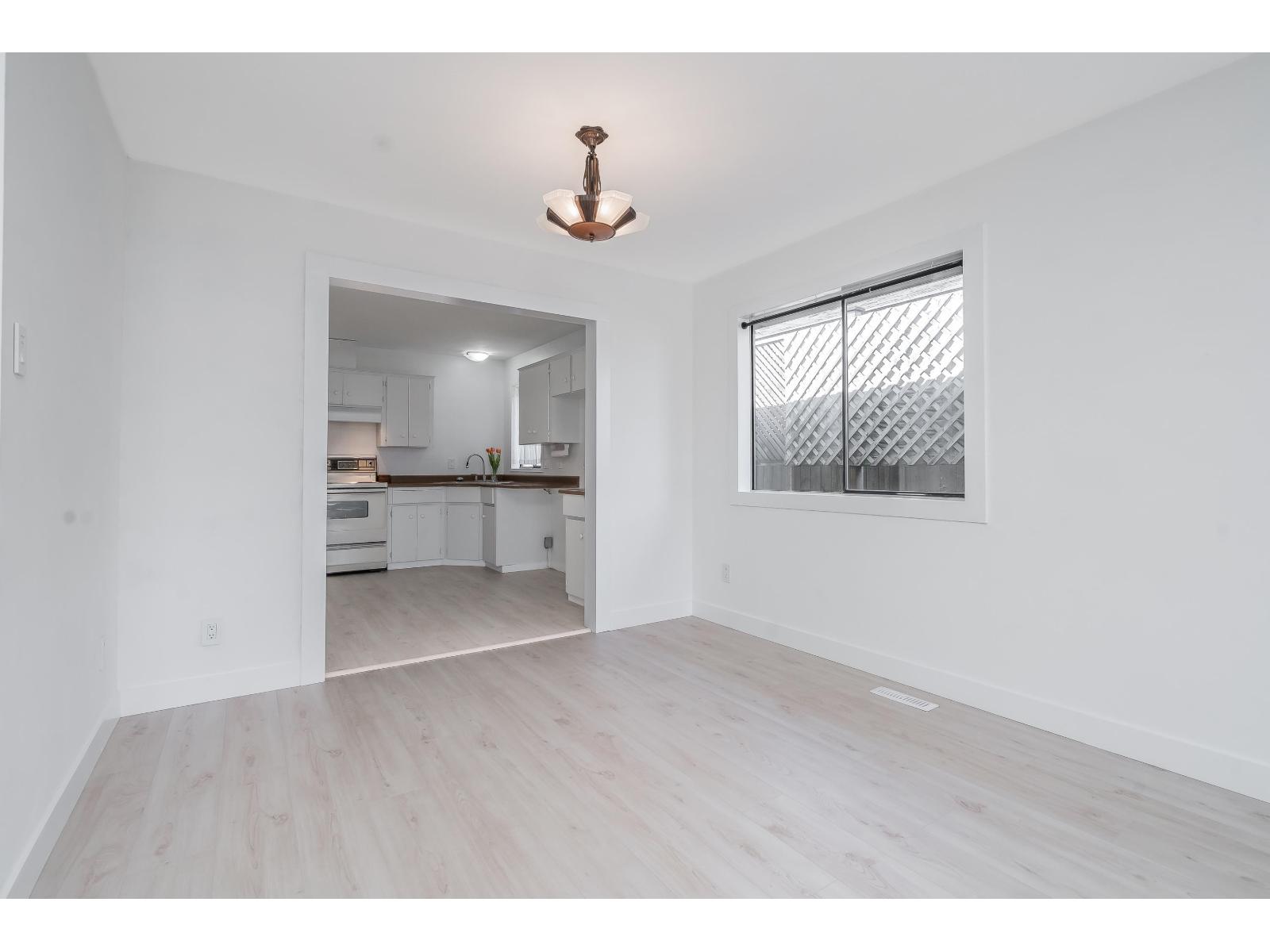 3363 271A STREET, Langley