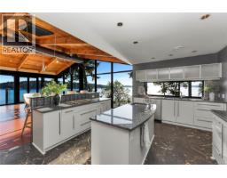 Storage - 1676 Lands End Rd, North Saanich, BC V8L5L5 Photo 14