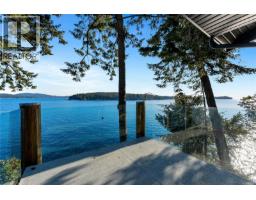 Ensuite - 1676 Lands End Rd, North Saanich, BC V8L5L5 Photo 11