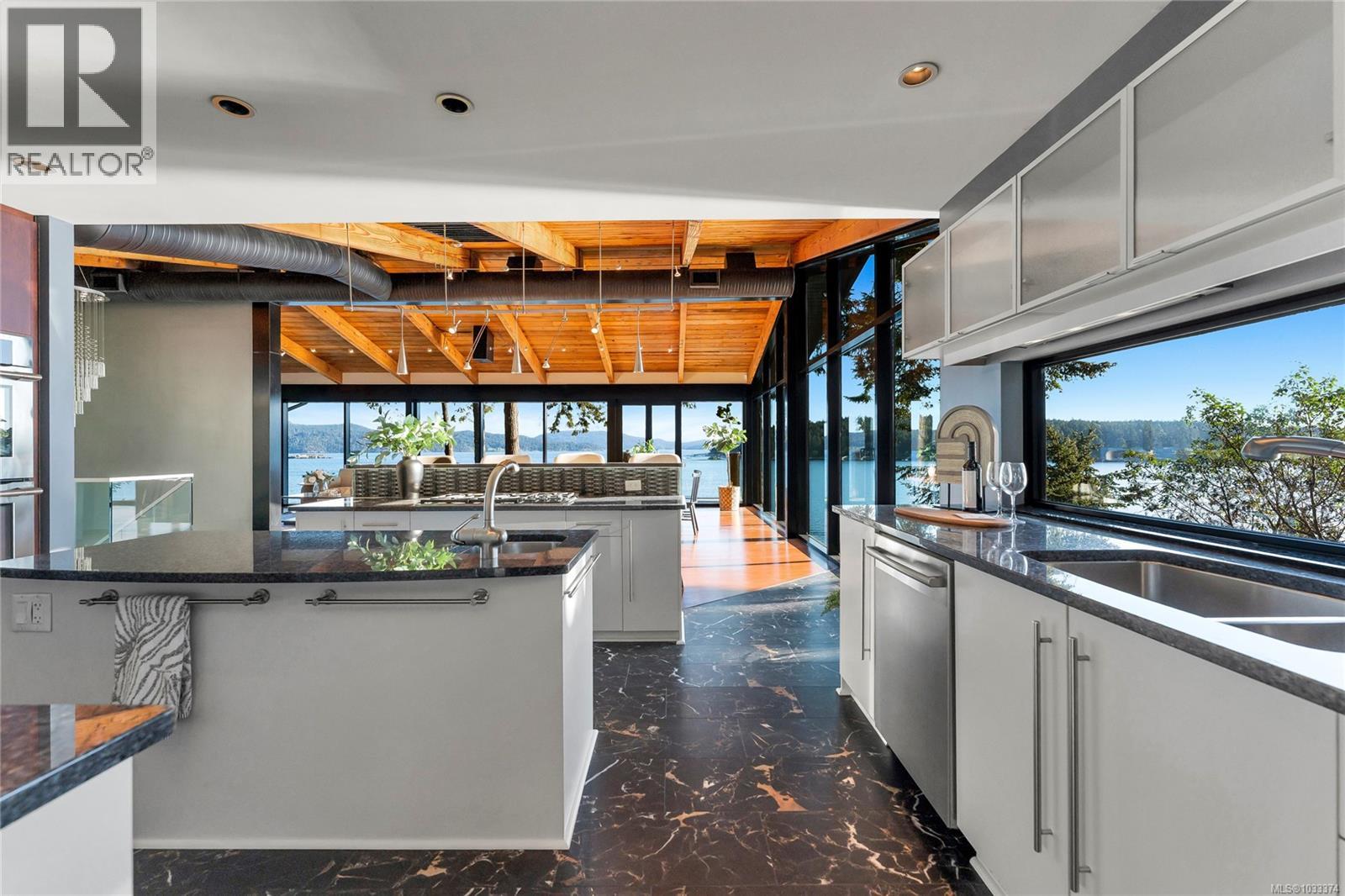 1676 Lands End Rd - 15