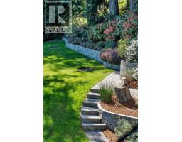 1676 Lands End Rd, North Saanich, BC V8L5L5 Photo 47