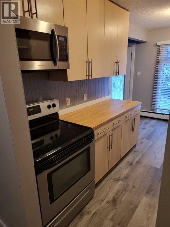 #6 506 41 Street - 7