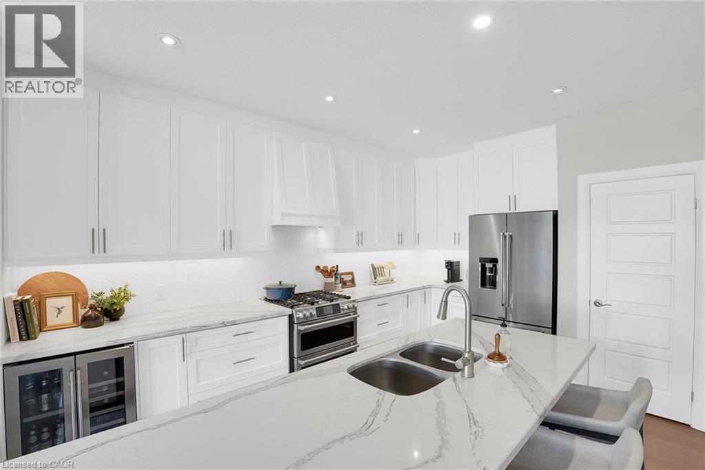 271 GREY SILO Road Unit# 29, Waterloo, Ontario, N2K0E9 — Photo 10