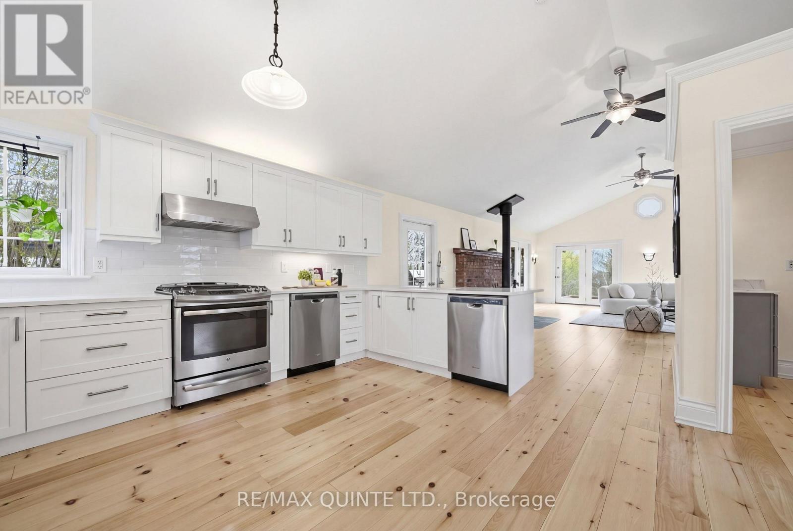 5 HERMON LANE - 15