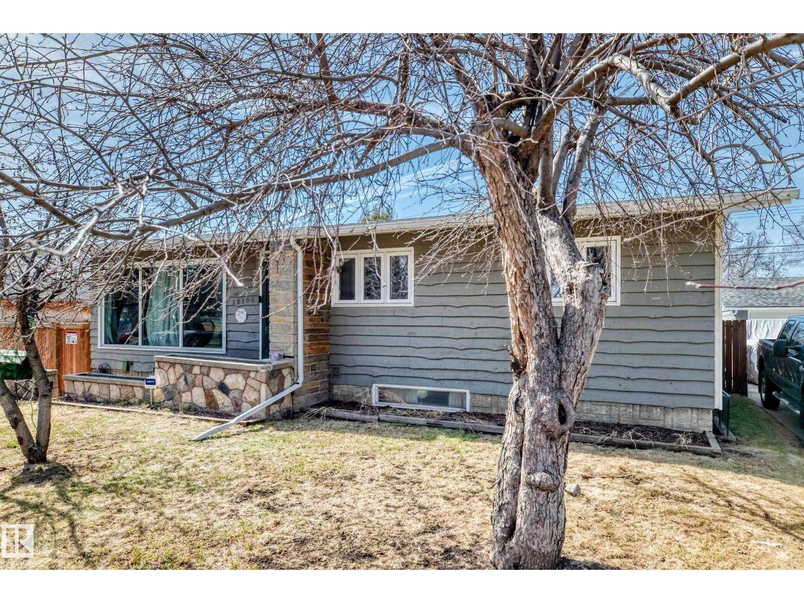 12106 48 ST NW, Edmonton