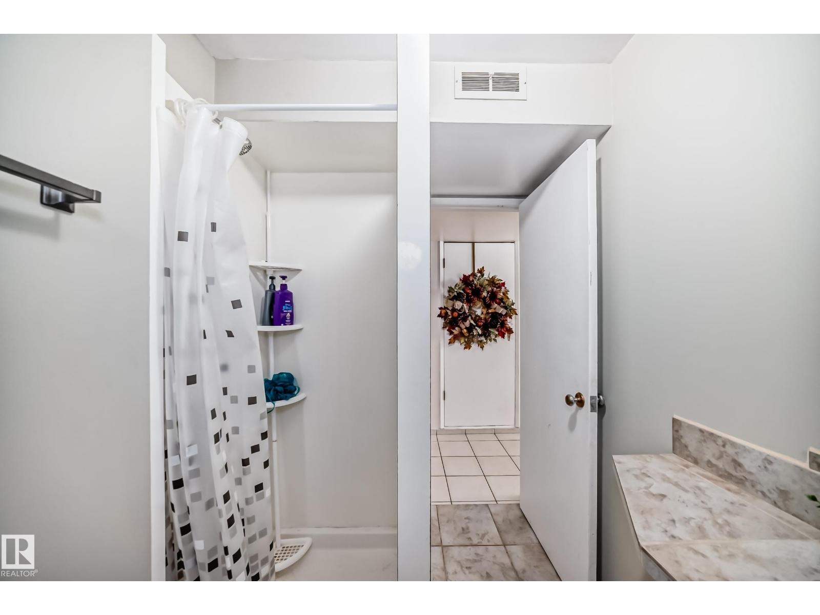 12106 48 ST NW, Edmonton