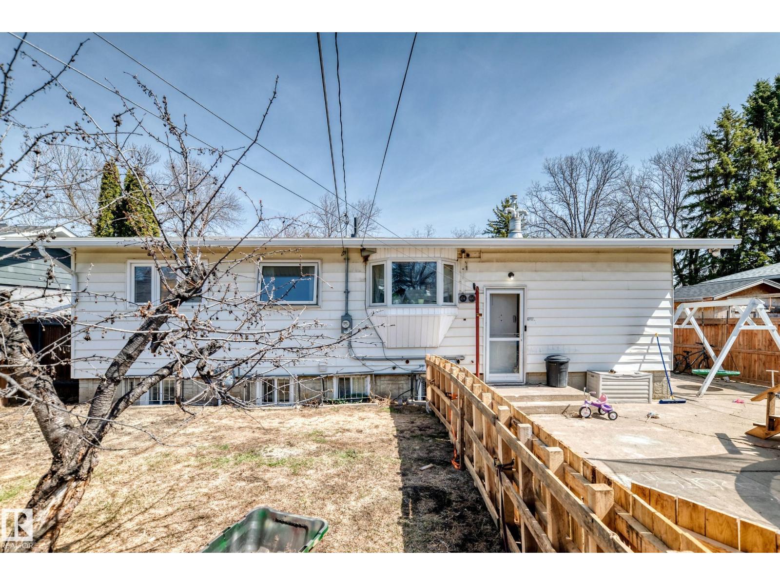 12106 48 ST NW, Edmonton