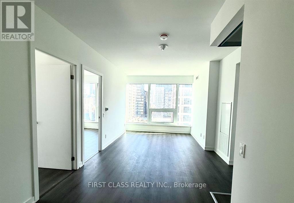 #905 8 WELLESLEY STREET W - 11