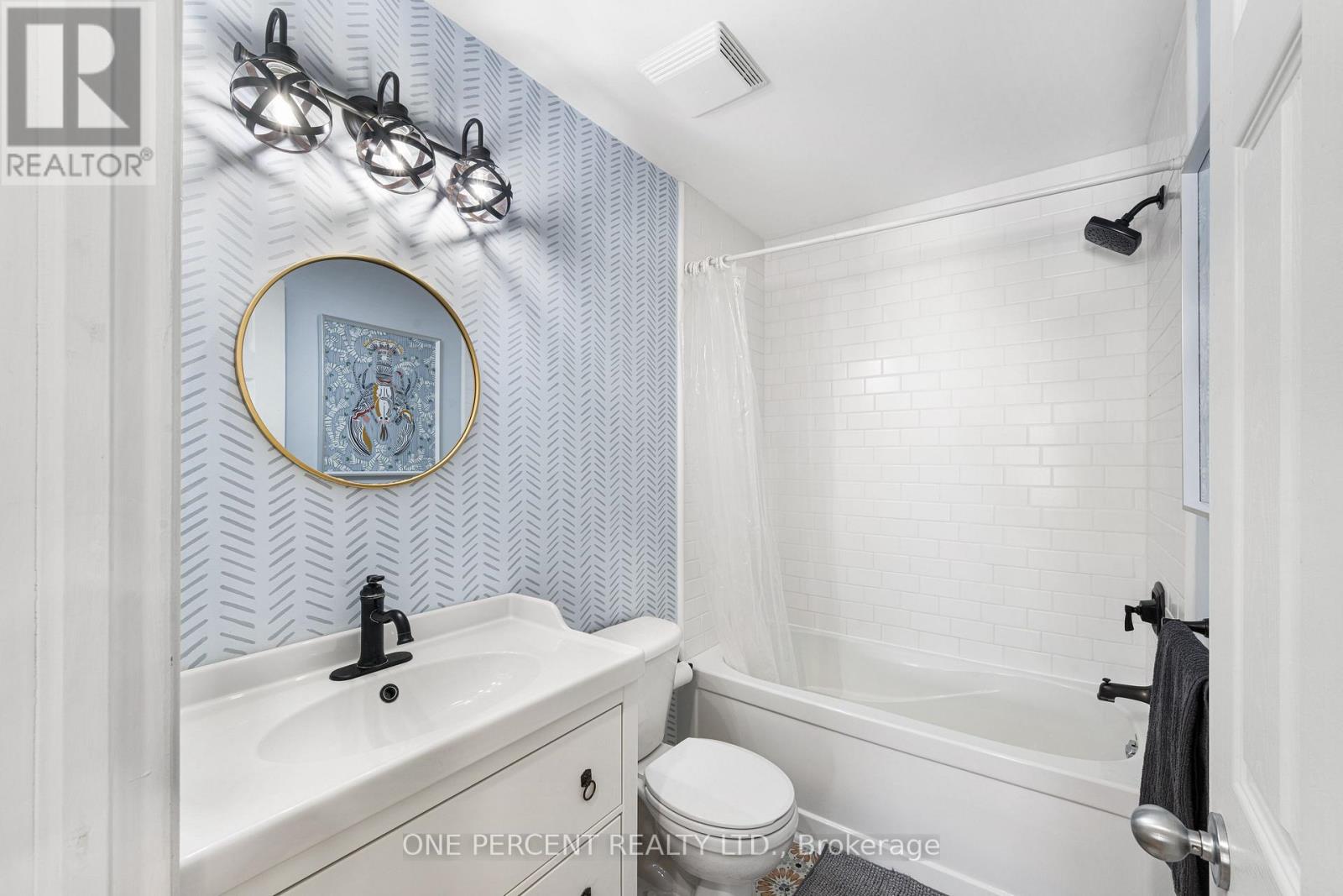 28 SAWGRASS CIRCLE - 23