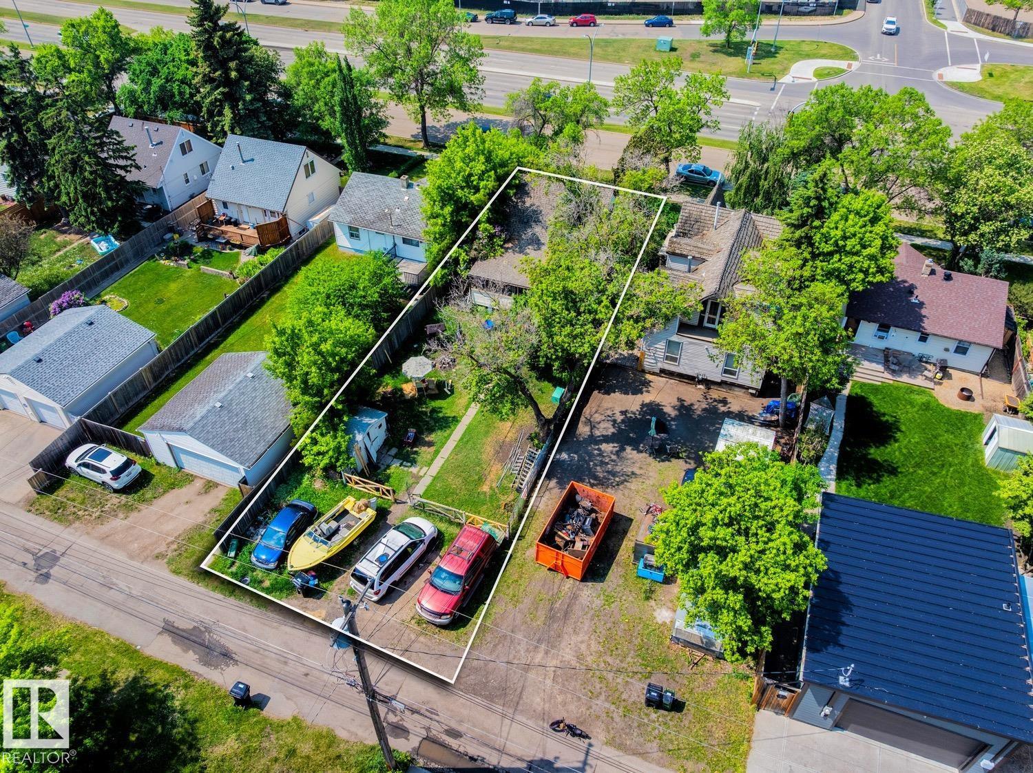 12219 107 ST NW - 8