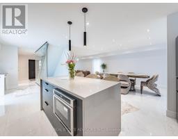 29 Ranwood Drive, Toronto, ON M9N3G2 Photo 18