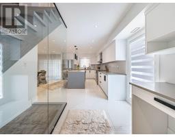 29 Ranwood Drive, Toronto, ON M9N3G2 Photo 27