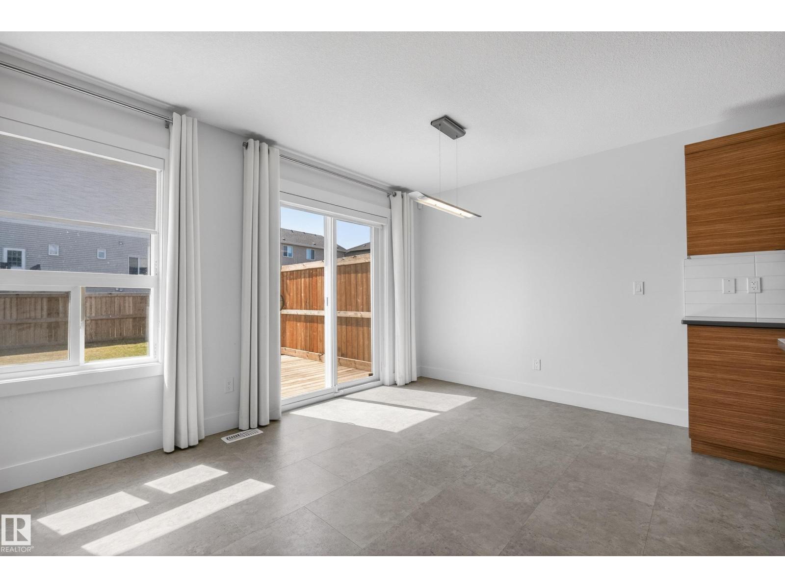 2 SENTRY WY, Sherwood Park