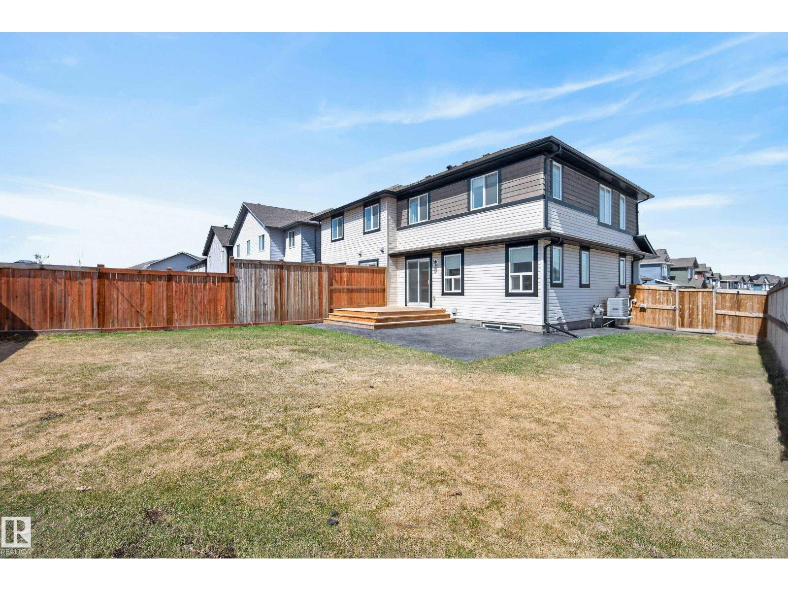 2 SENTRY WY, Sherwood Park