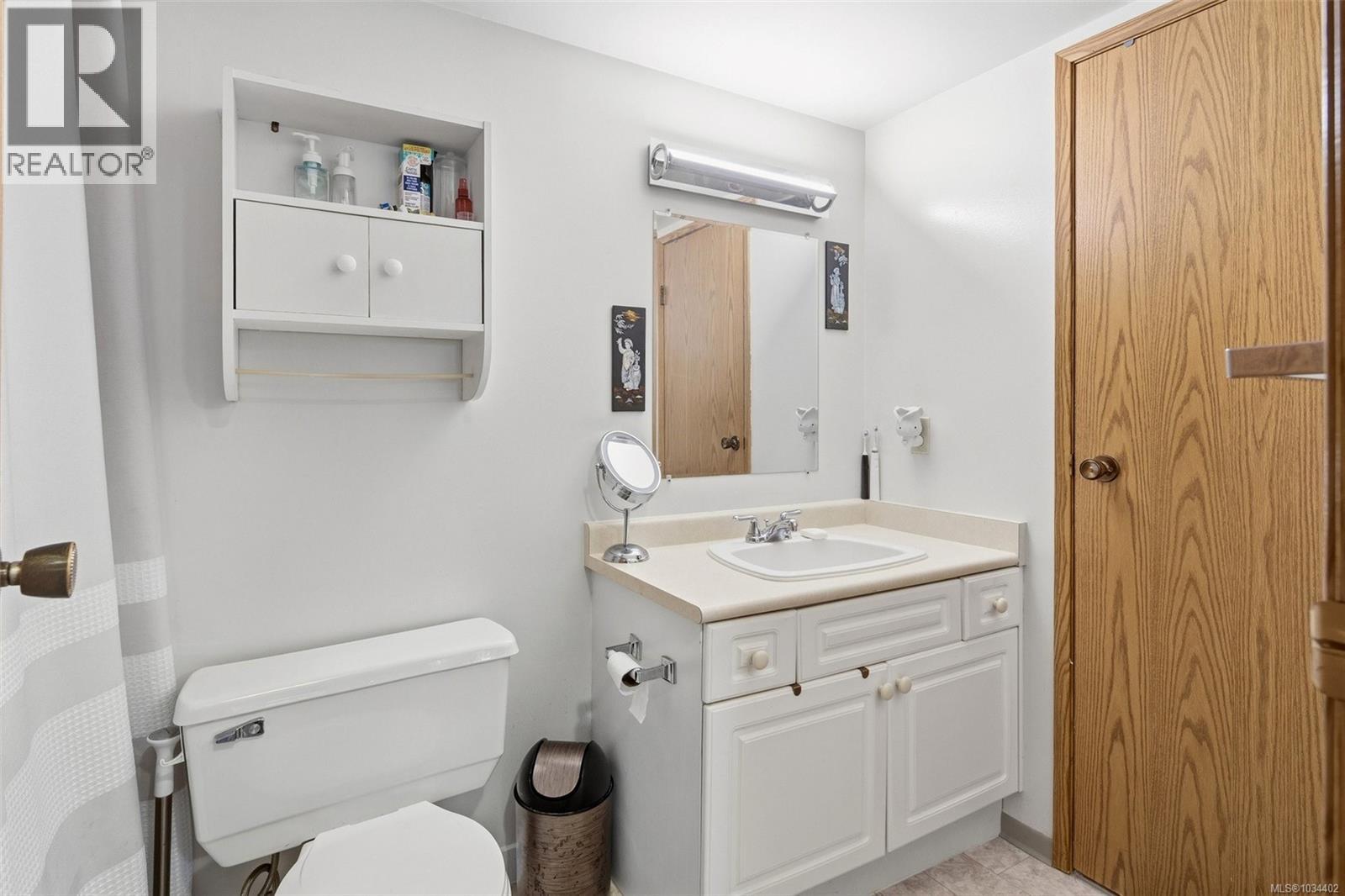 #103 73 Gorge Rd W - 17