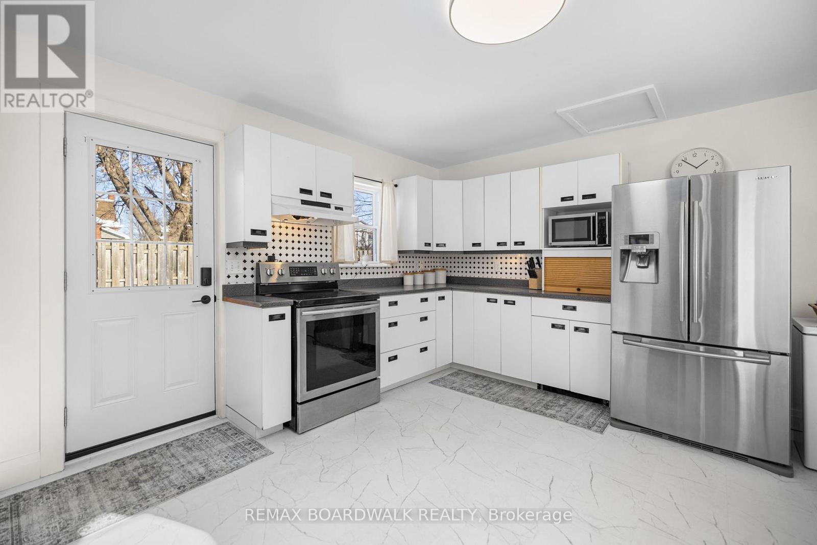 54 COLEMAN STREET - 12