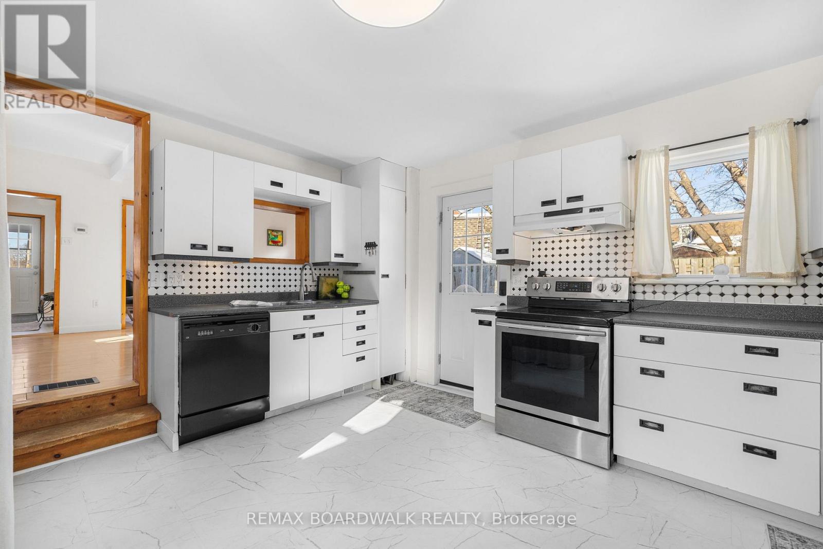 54 COLEMAN STREET - 14