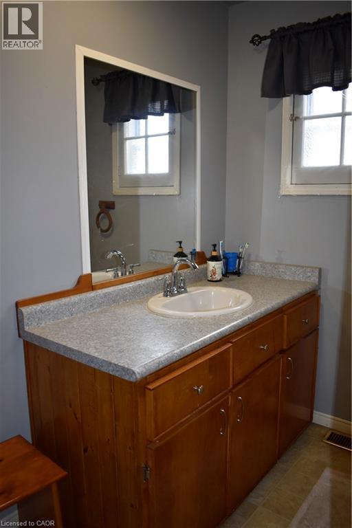 36 WOODHOUSE Avenue, Port Dover, Ontario, N0A1N8 — Photo 12