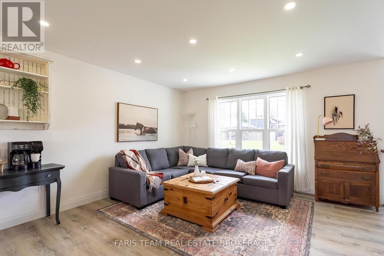 753 FIFTH AVENUE - 14