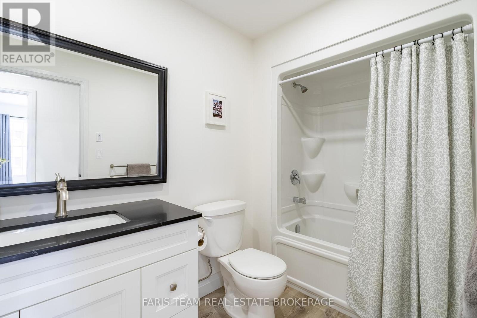 753 FIFTH AVENUE - 24
