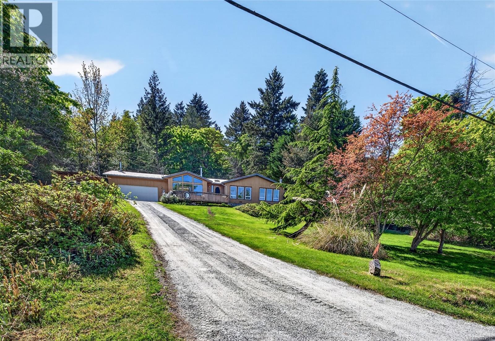  251 Price Road, Salt Spring