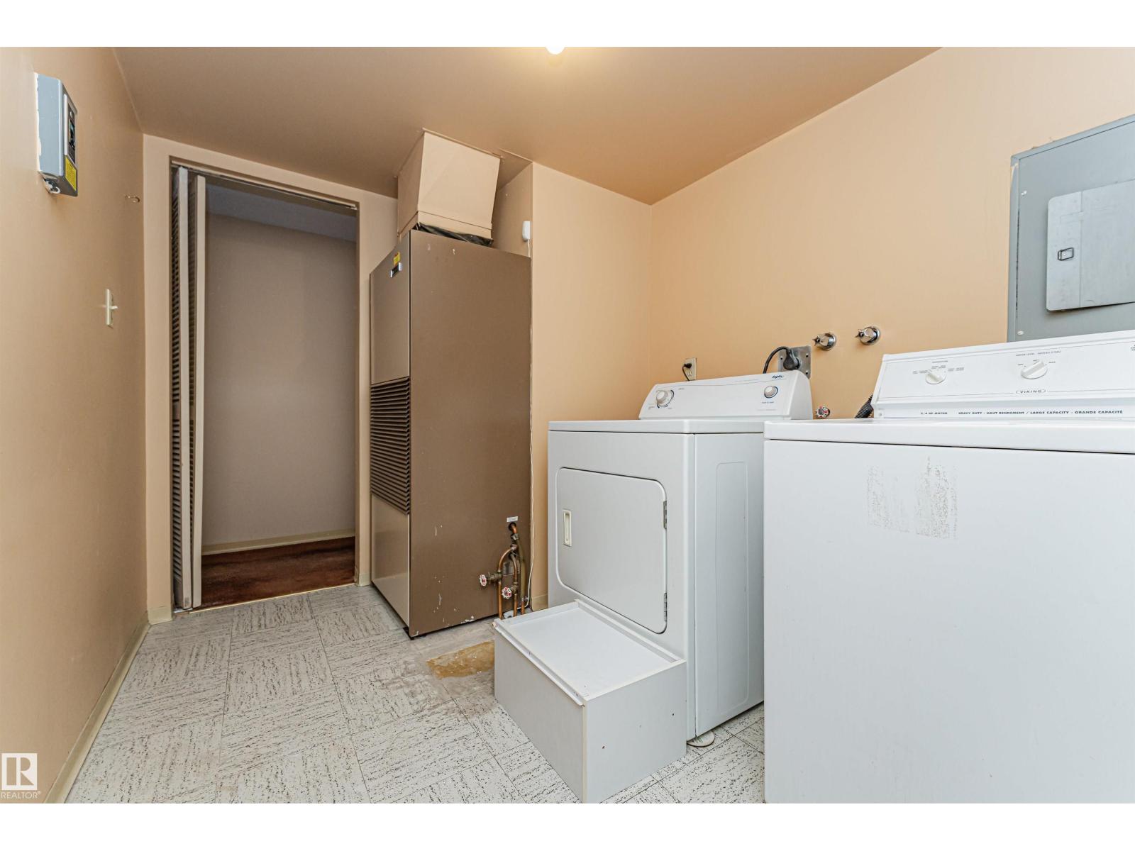 #407 10045 118 ST NW - 25