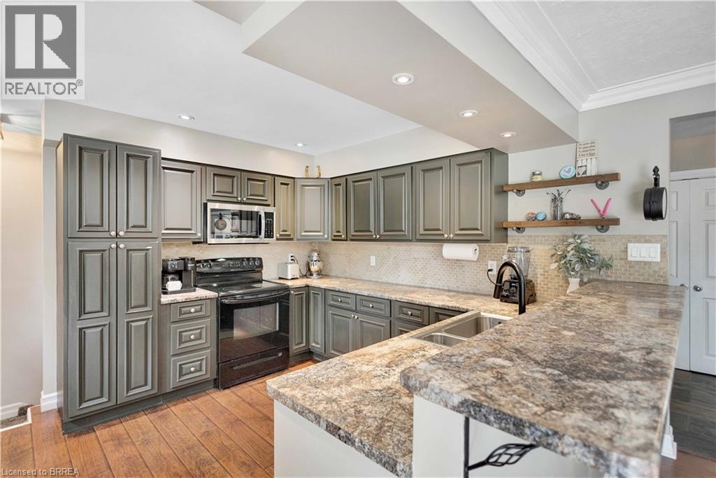 9 DRIFTWOOD Drive, Brantford, Ontario, N3R3K1 — Photo 10
