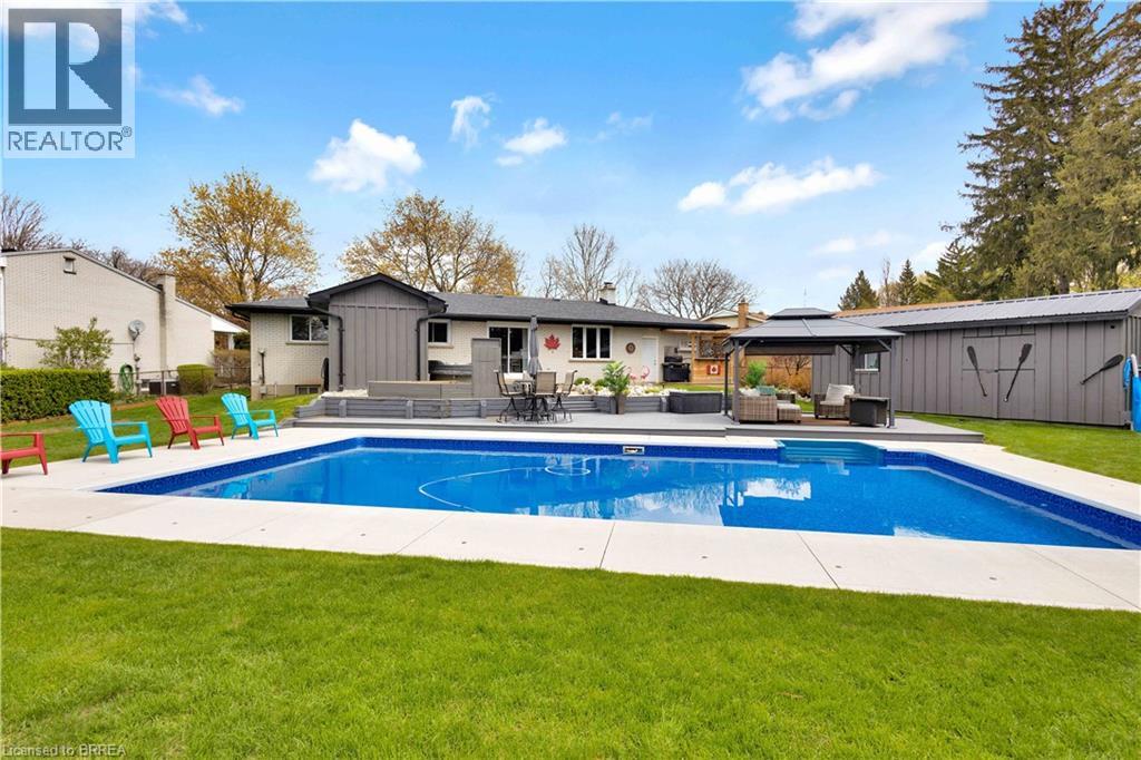 9 DRIFTWOOD Drive, Brantford, Ontario, N3R3K1 — Photo 38