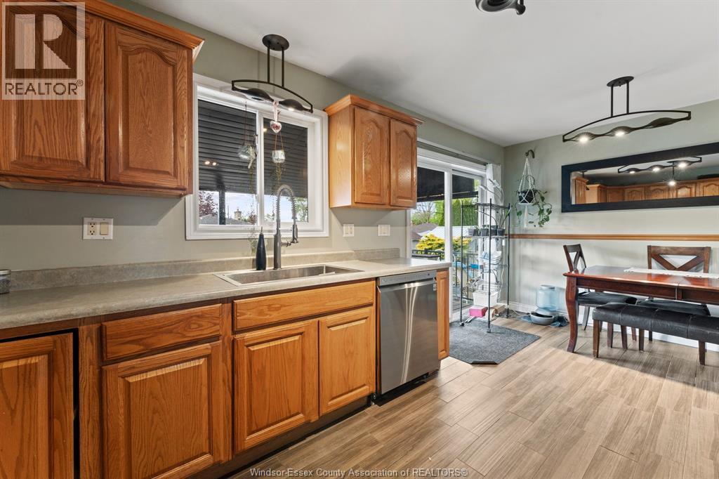 250 GRONDIN STREET, LaSalle, Ontario, N9J3M7 — Photo 13