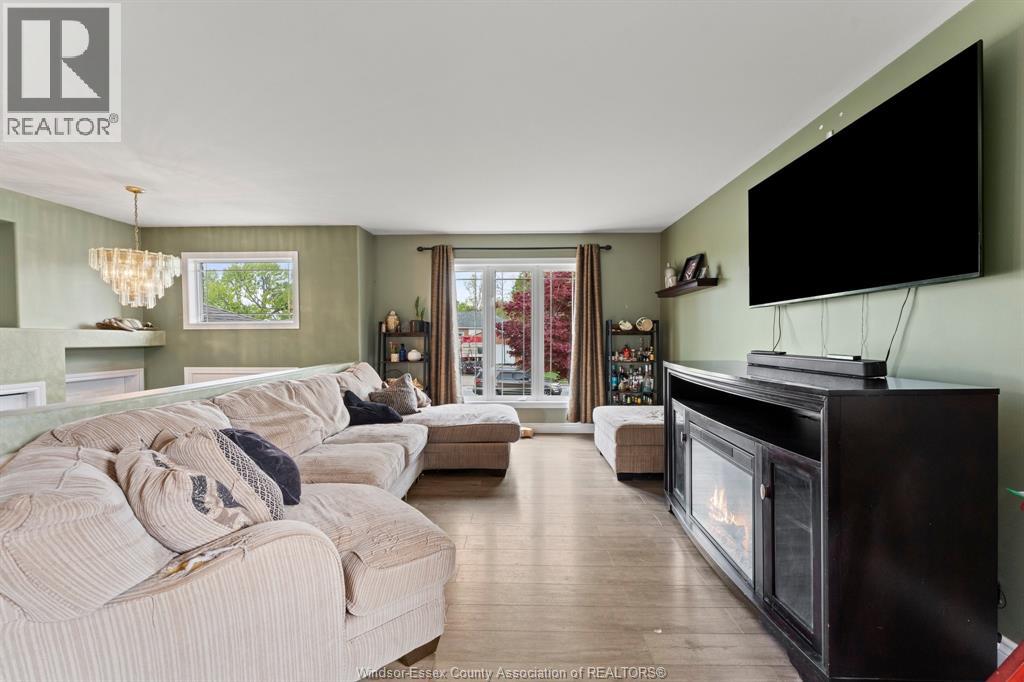250 GRONDIN STREET, LaSalle, Ontario, N9J3M7 — Photo 8