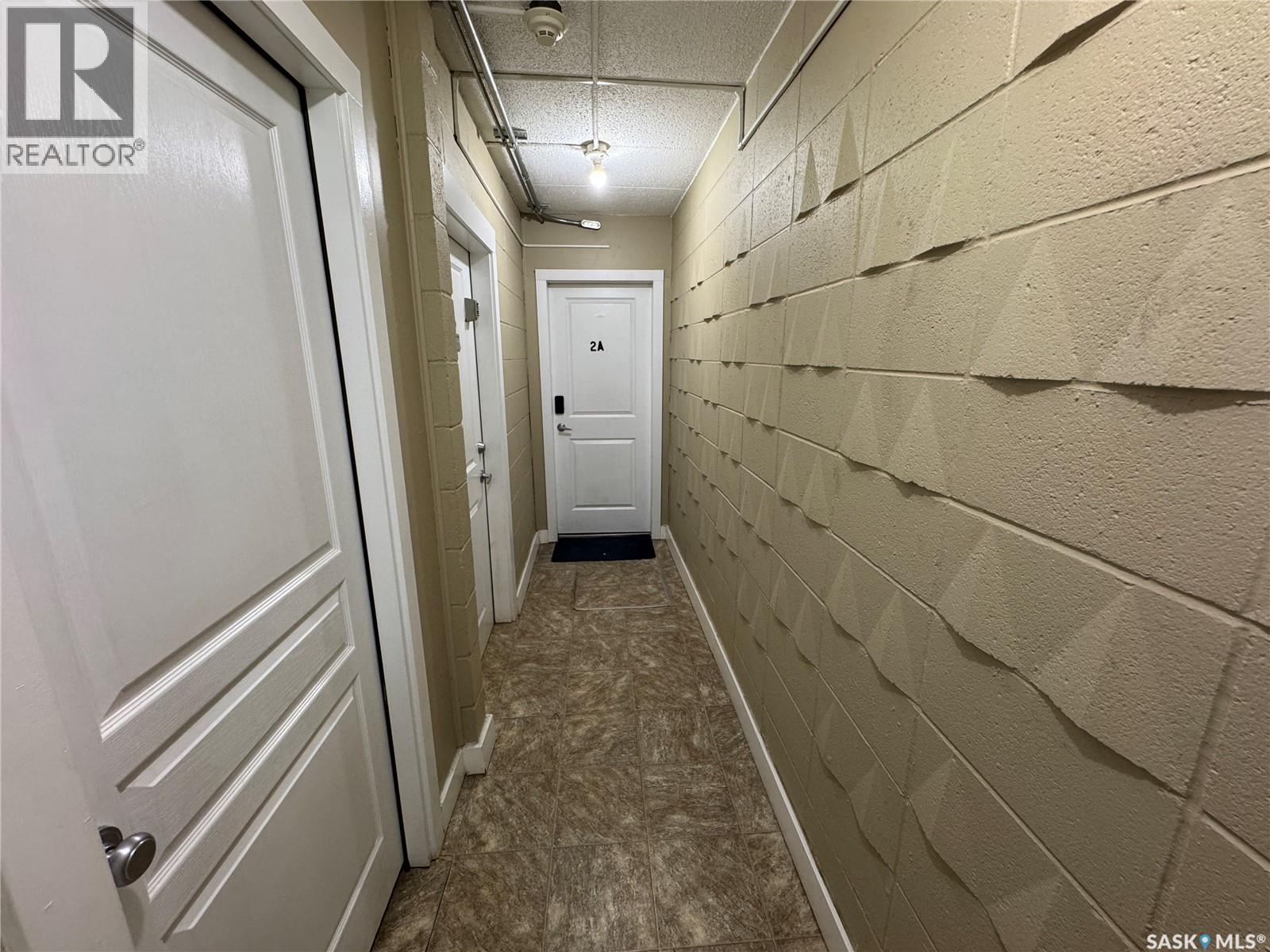 #2A 2125 LORNE STREET - 5