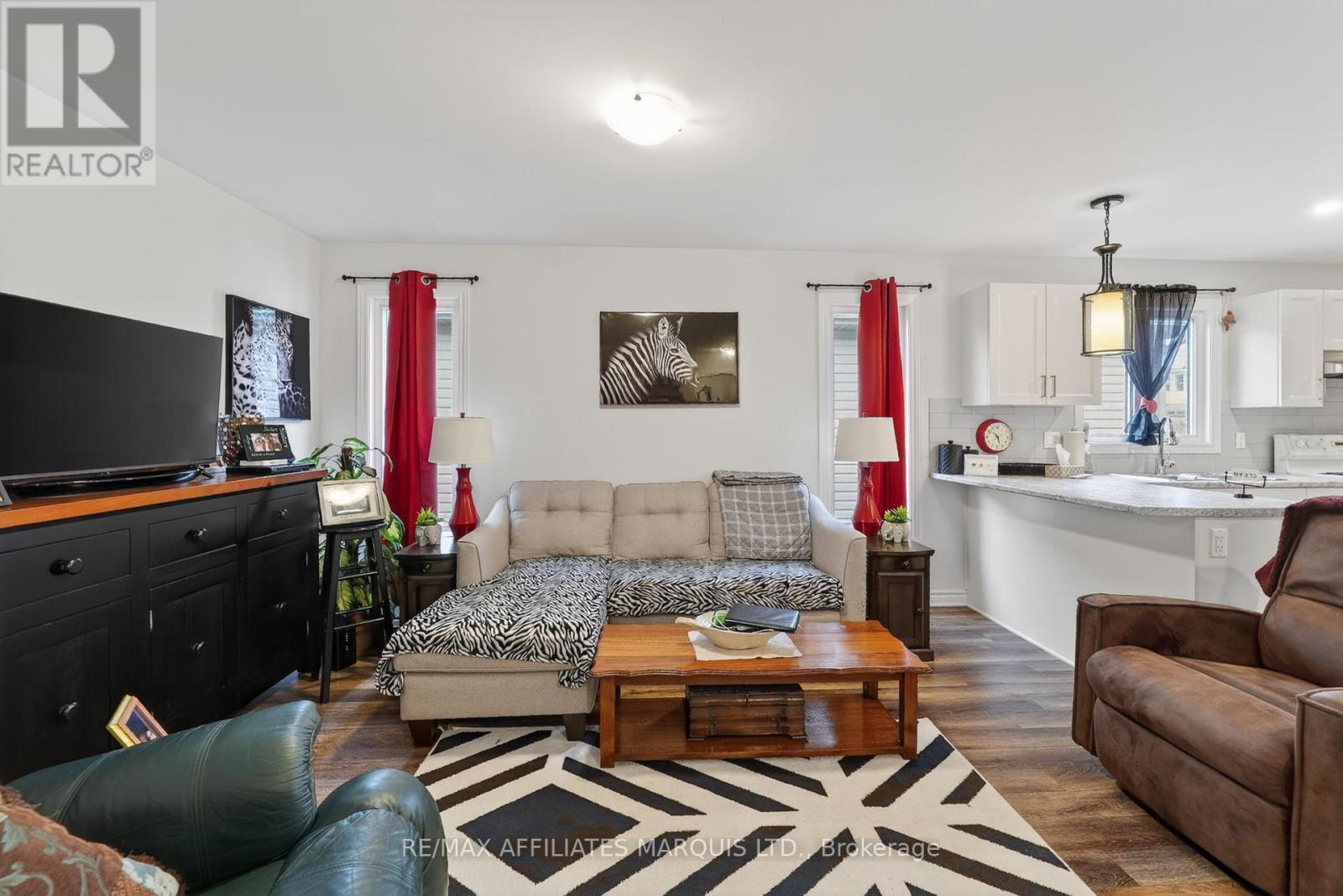328 BELFORT CRESCENT - 7