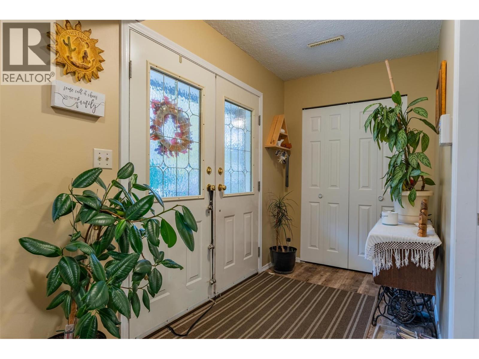 1224 Third Avenue - 4