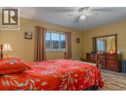 1224 Third Avenue, Trail, BC V1R1P2 Photo 28