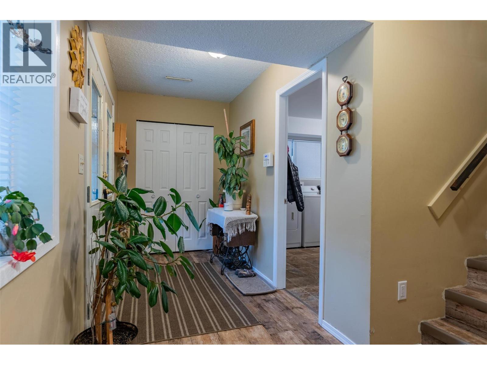 1224 Third Avenue - 24