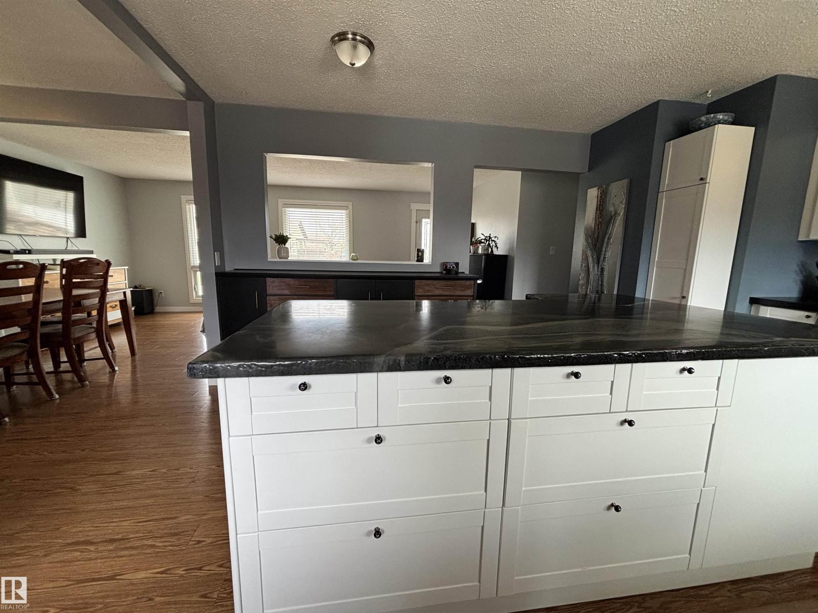 9602 81 ST, Fort Saskatchewan