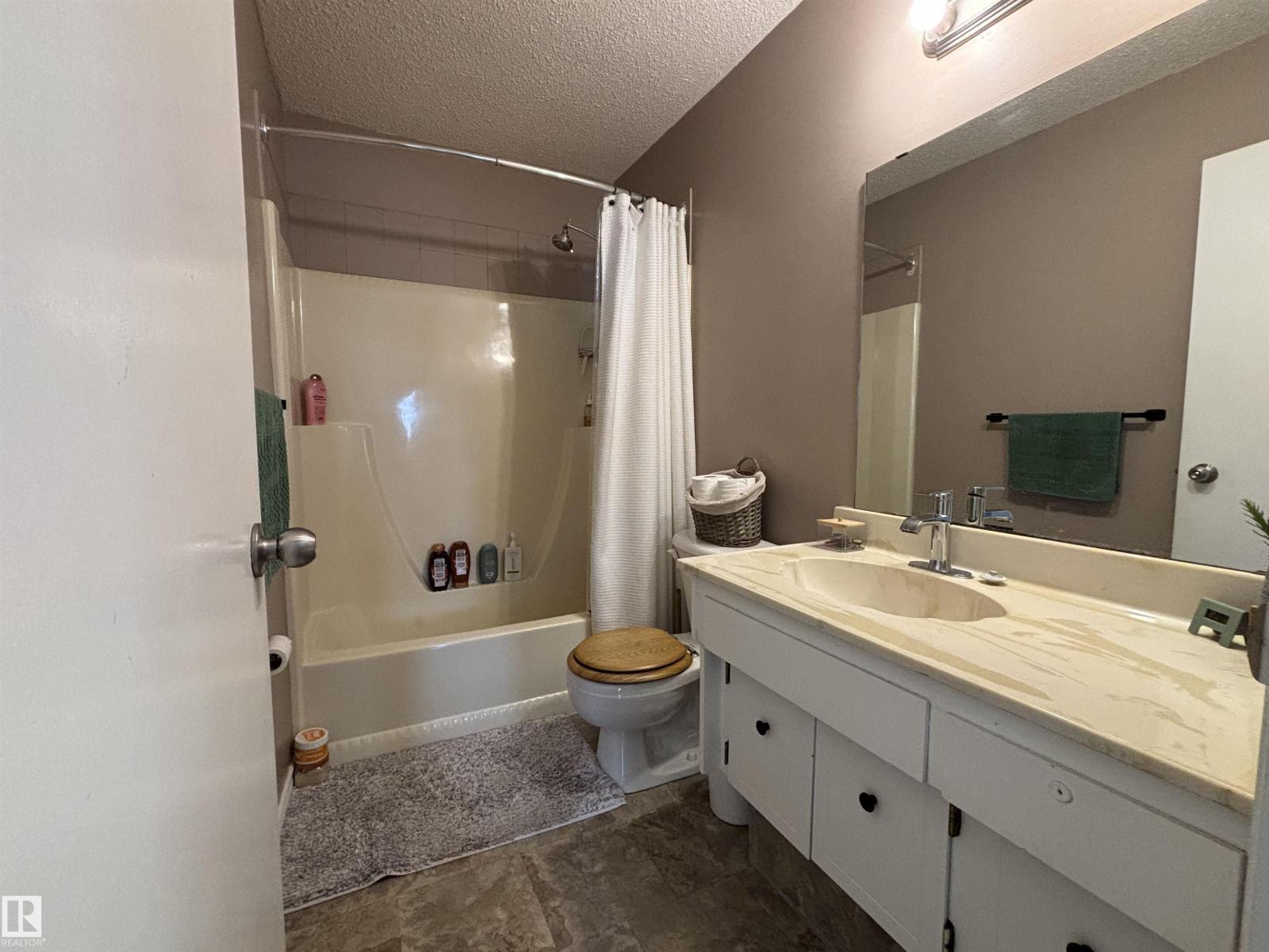 9602 81 ST, Fort Saskatchewan