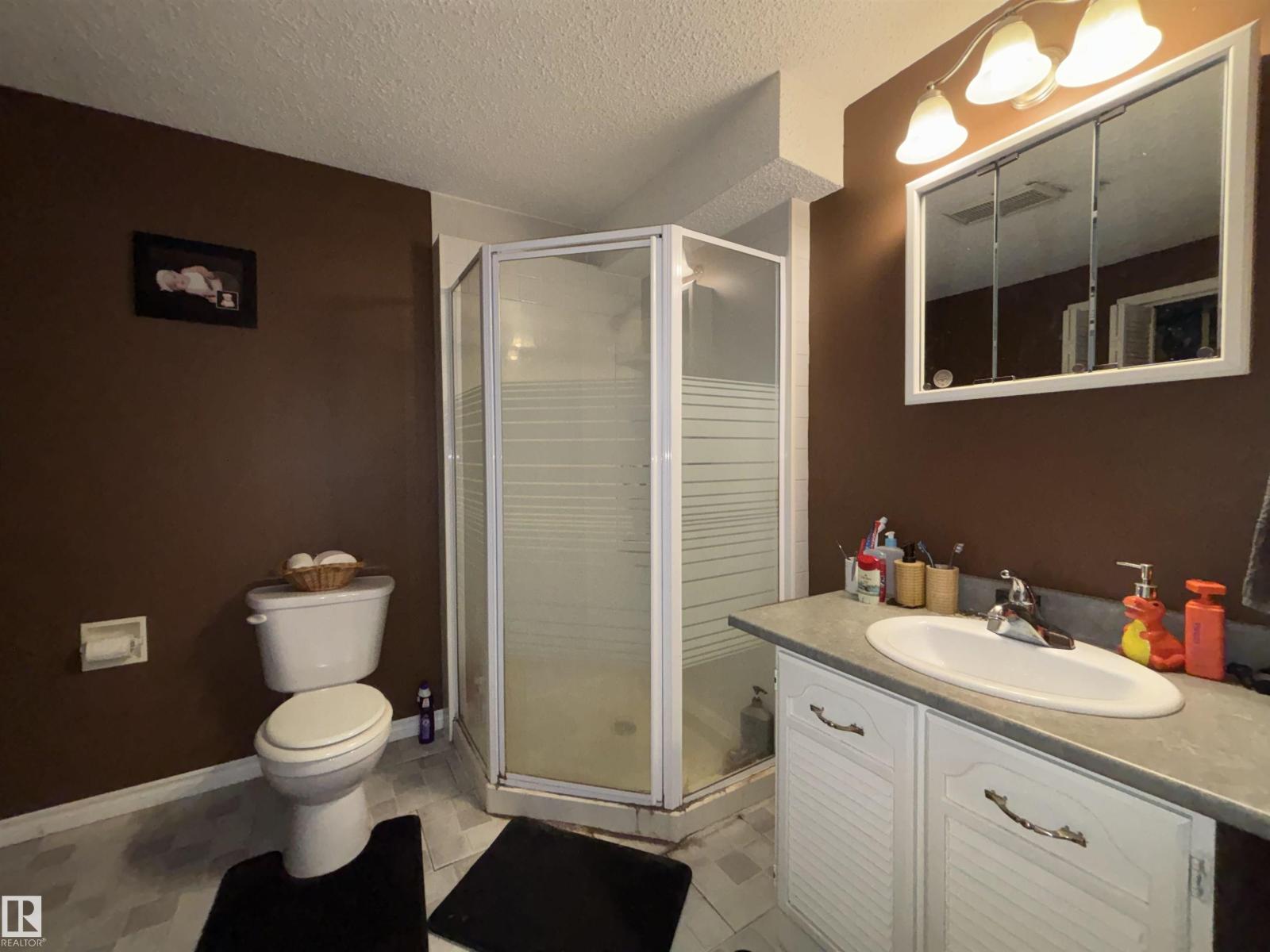 9602 81 ST, Fort Saskatchewan