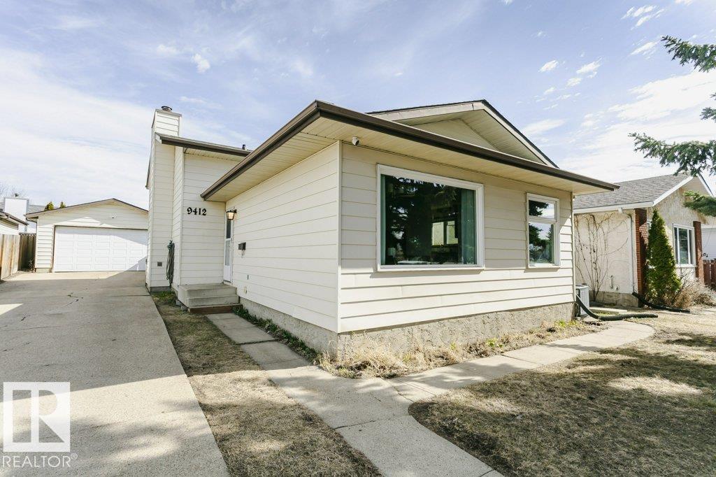 9412 176 AV NW, Edmonton