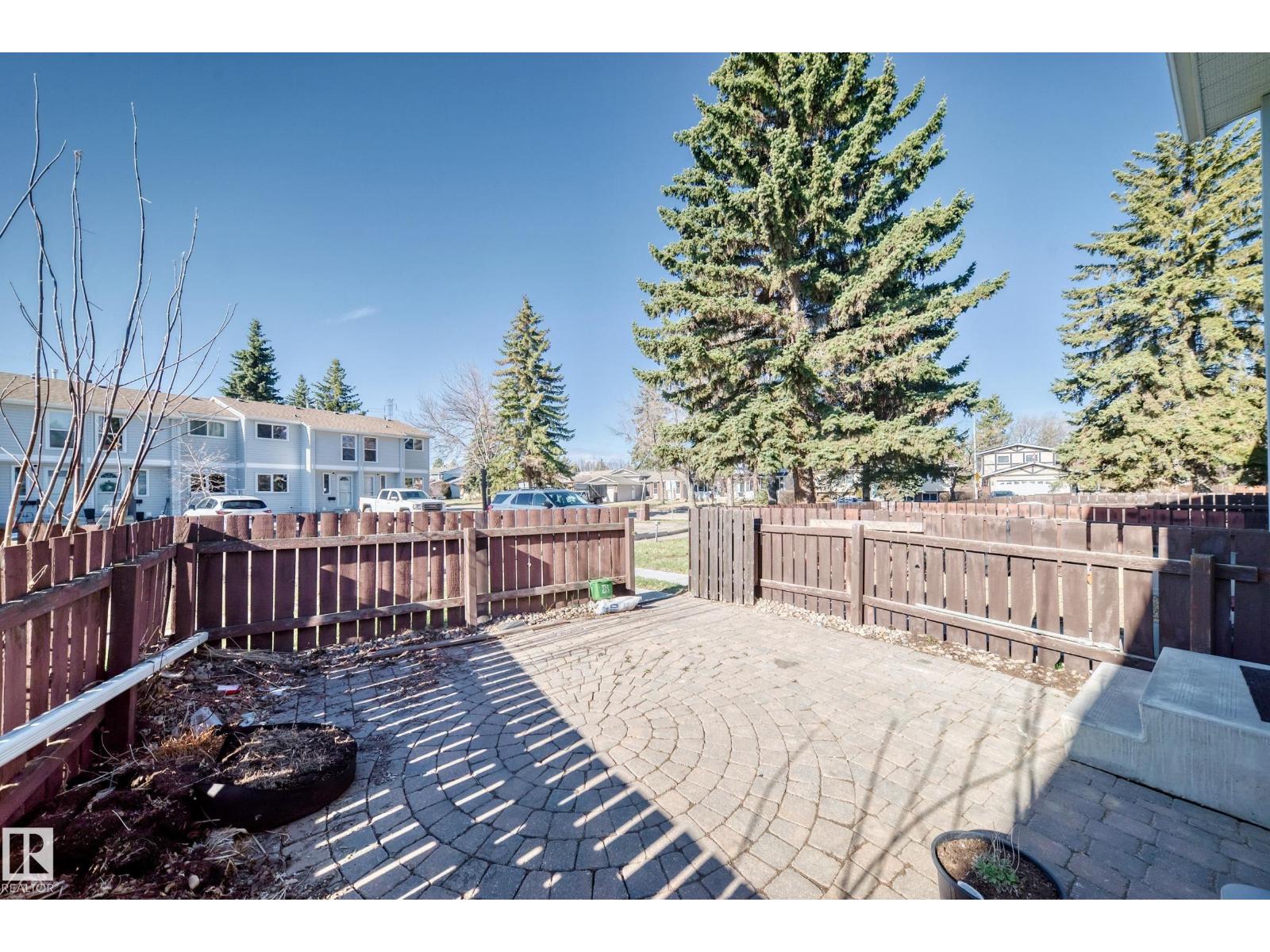 3139 109 ST NW - 6