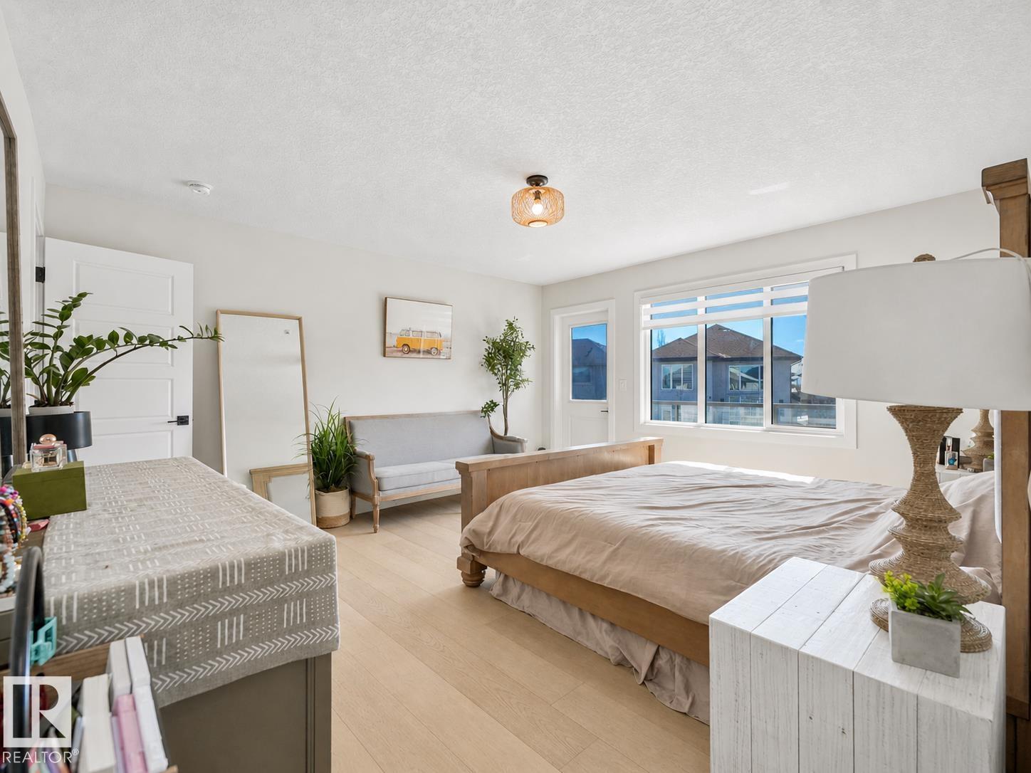 18204 90 ST NW, Edmonton