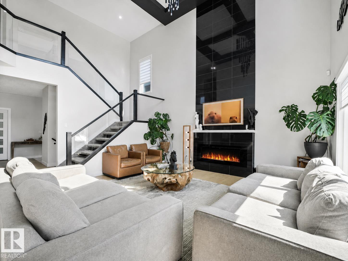 18204 90 ST NW, Edmonton