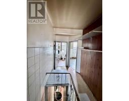 10 Clinton Street, Toronto, ON M6J2P1 Photo 8