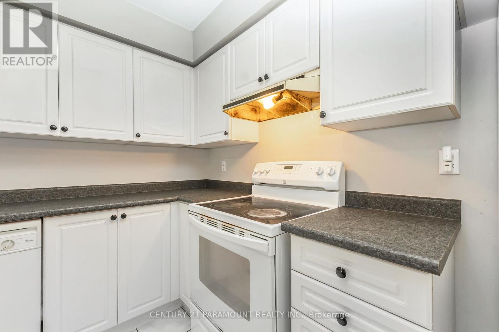 #10 200 MCLEVIN AVENUE - 13
