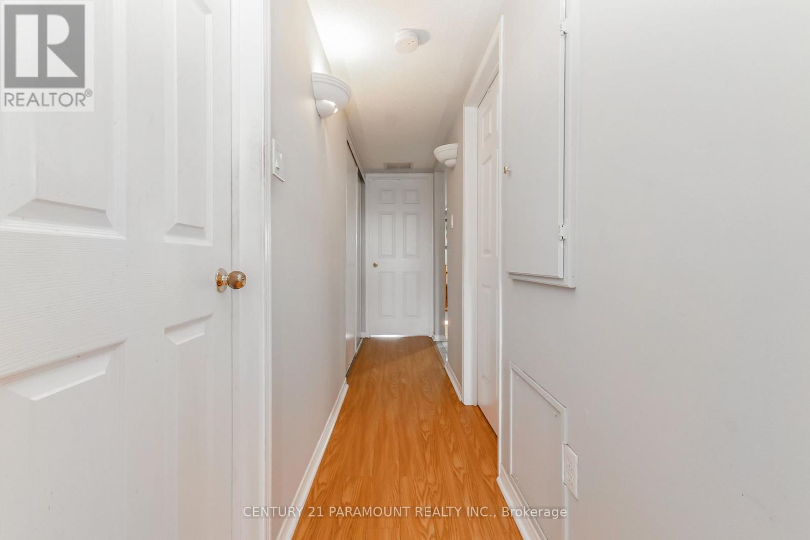 #10 200 MCLEVIN AVENUE - 19